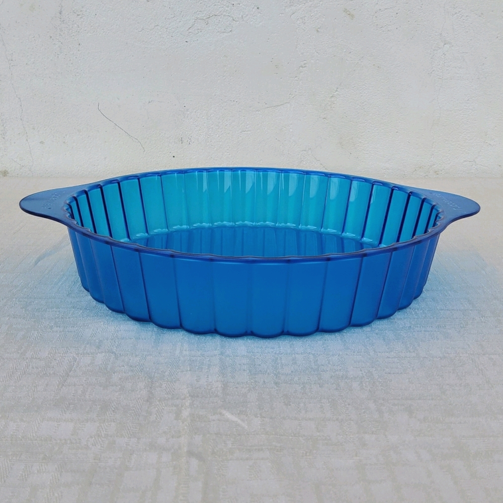 Tupperware - Picture 2 of 2